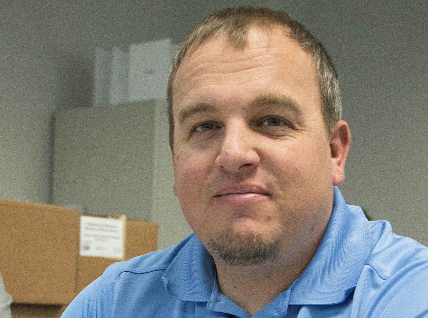 Flag View Intermediate Principal Travis Monett